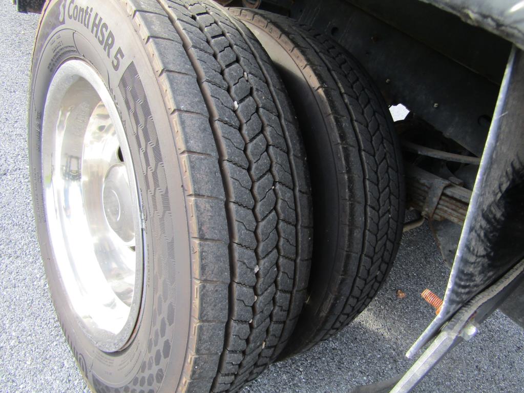 2022 Ford F-450 Super Duty Chassis Cab XLT - Photo 16